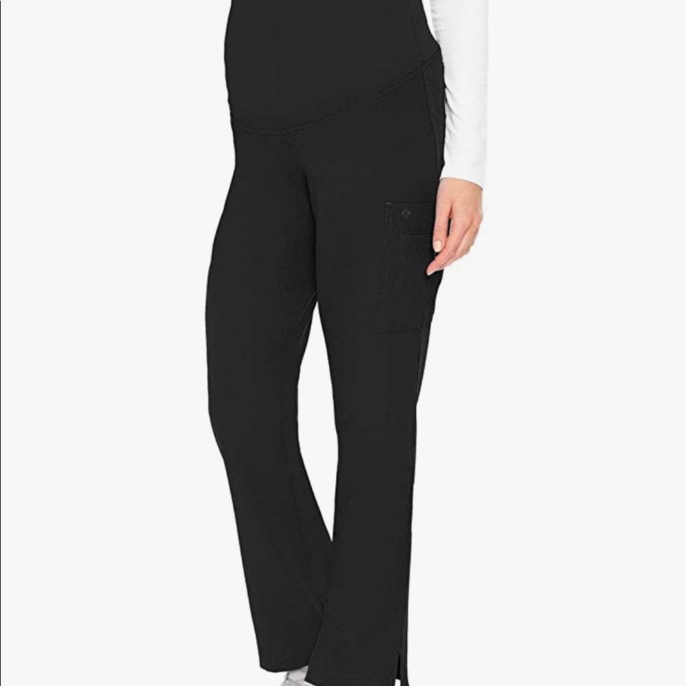 Maternity scrub pants. Med couture 

Fabric
95% Polyester, 5% Spandex
Bootcut